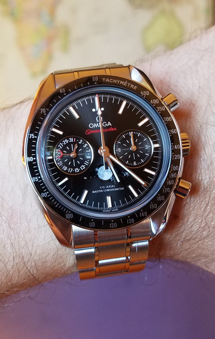 Omega Speedmaster Moonphase.jpg