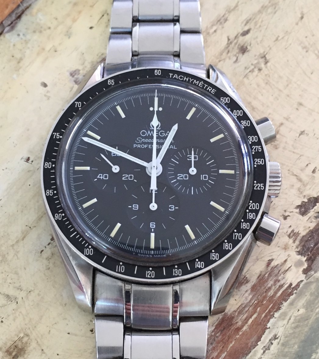 Omega Speedmaster Professional Moon Watch 1996 (F).JPG